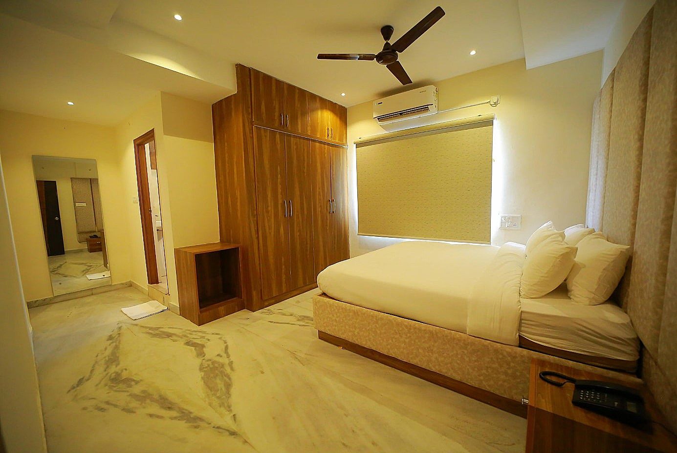 Suite Room