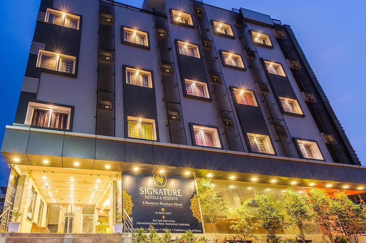 Signature Hotel