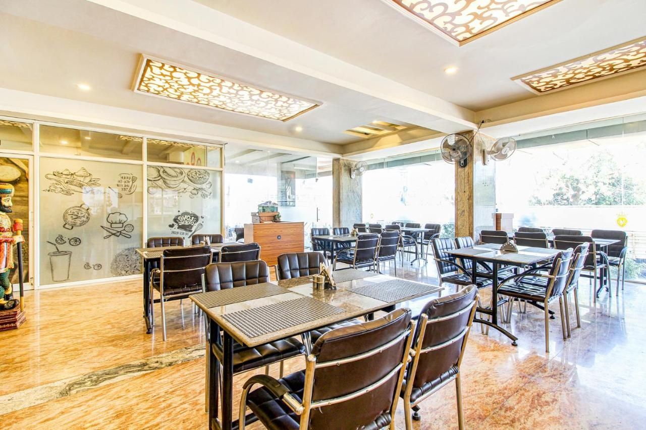 Food & Dining
