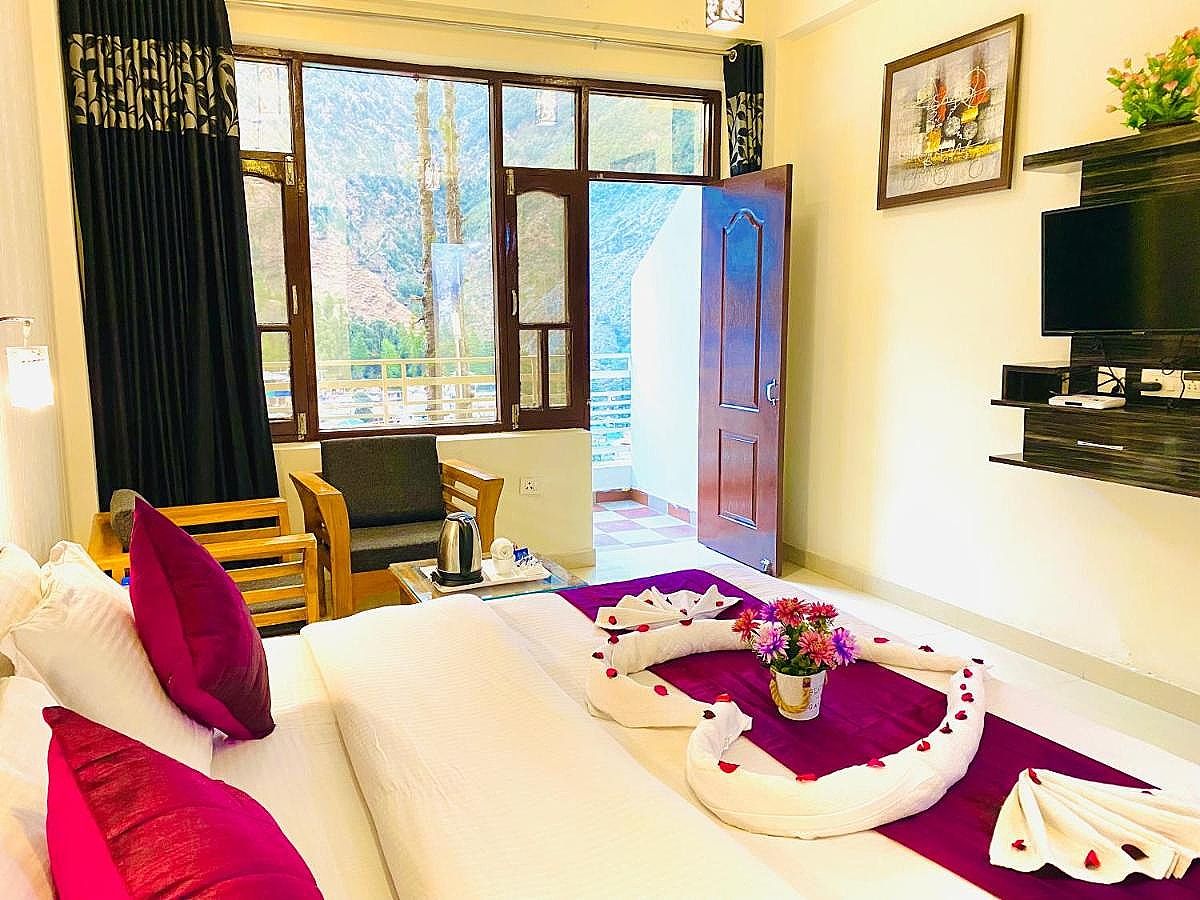 Natures feast Deluxe Room With Private Balcony