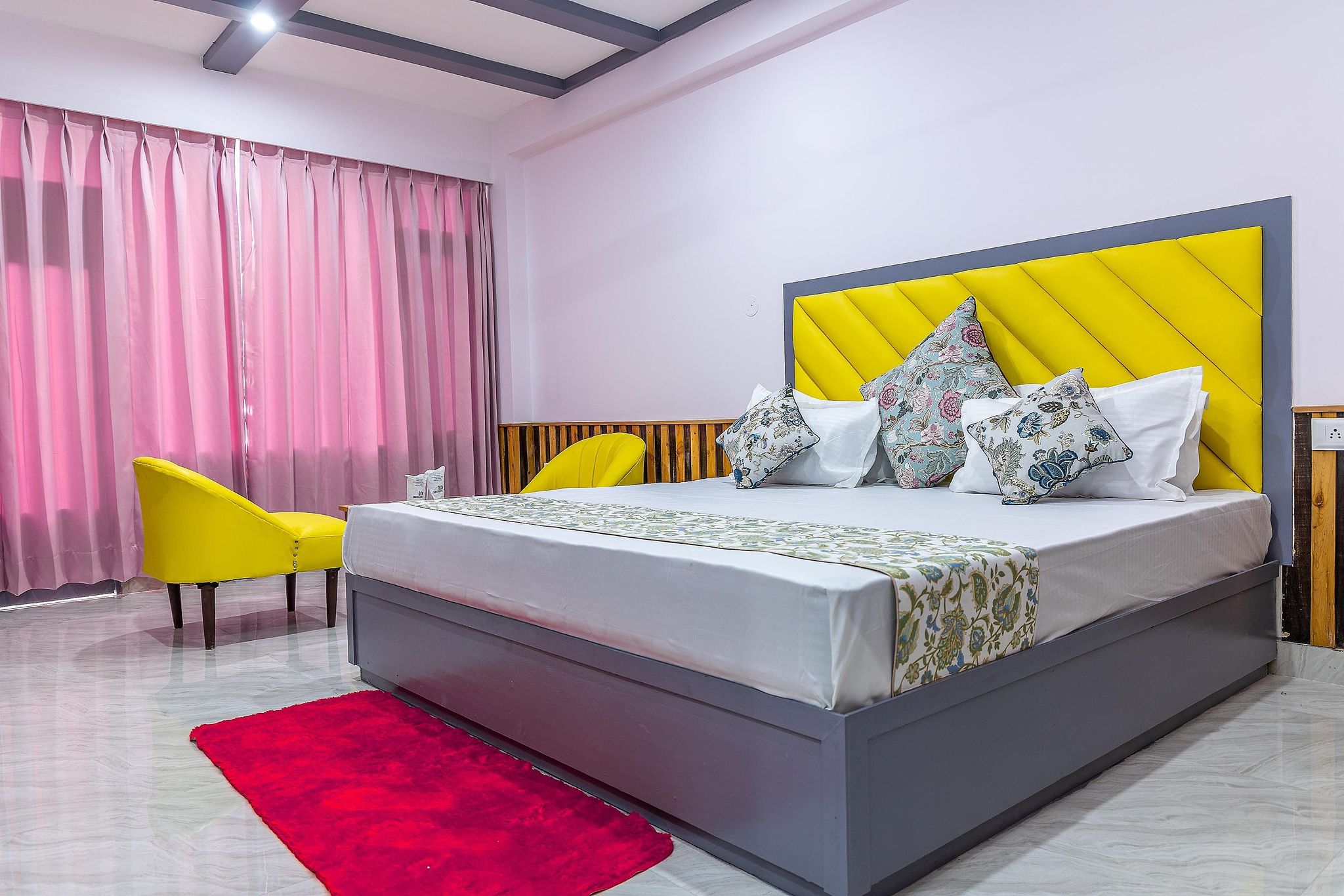 Deluxe Room with Balcony