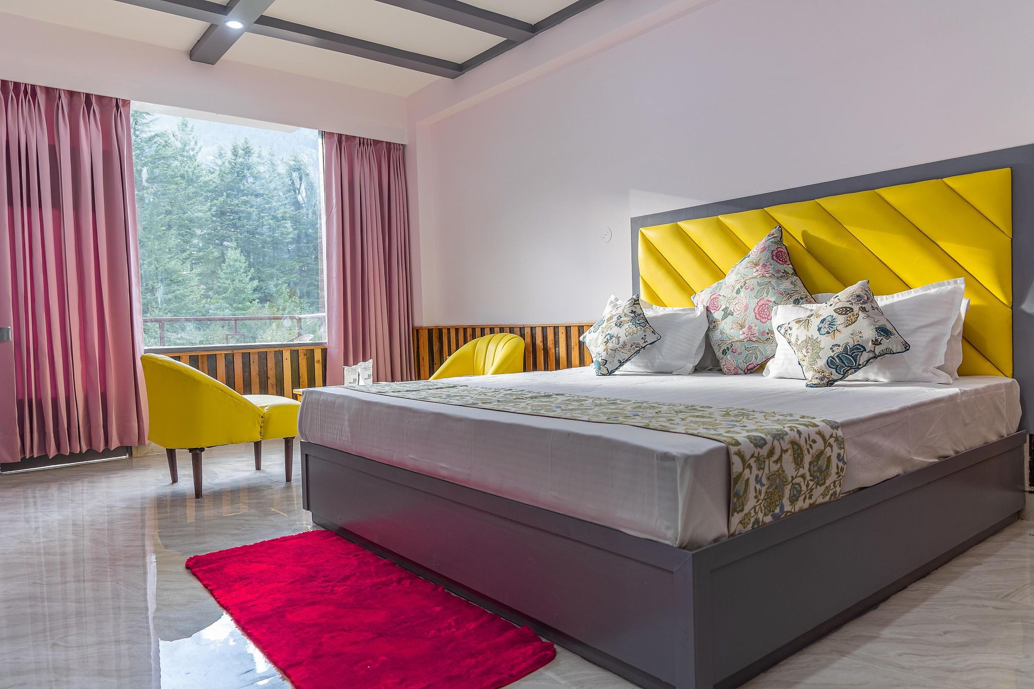 Deluxe Room with Balcony