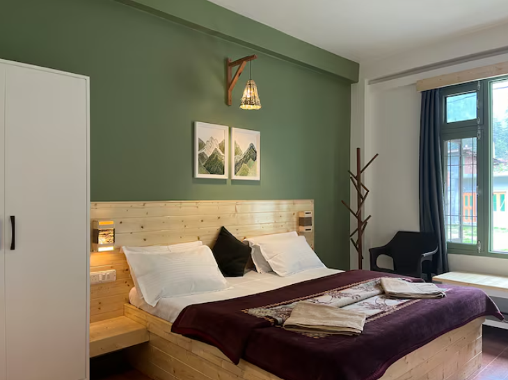 The Royal Orchard Kasol Comfort Bohemian without Balcony