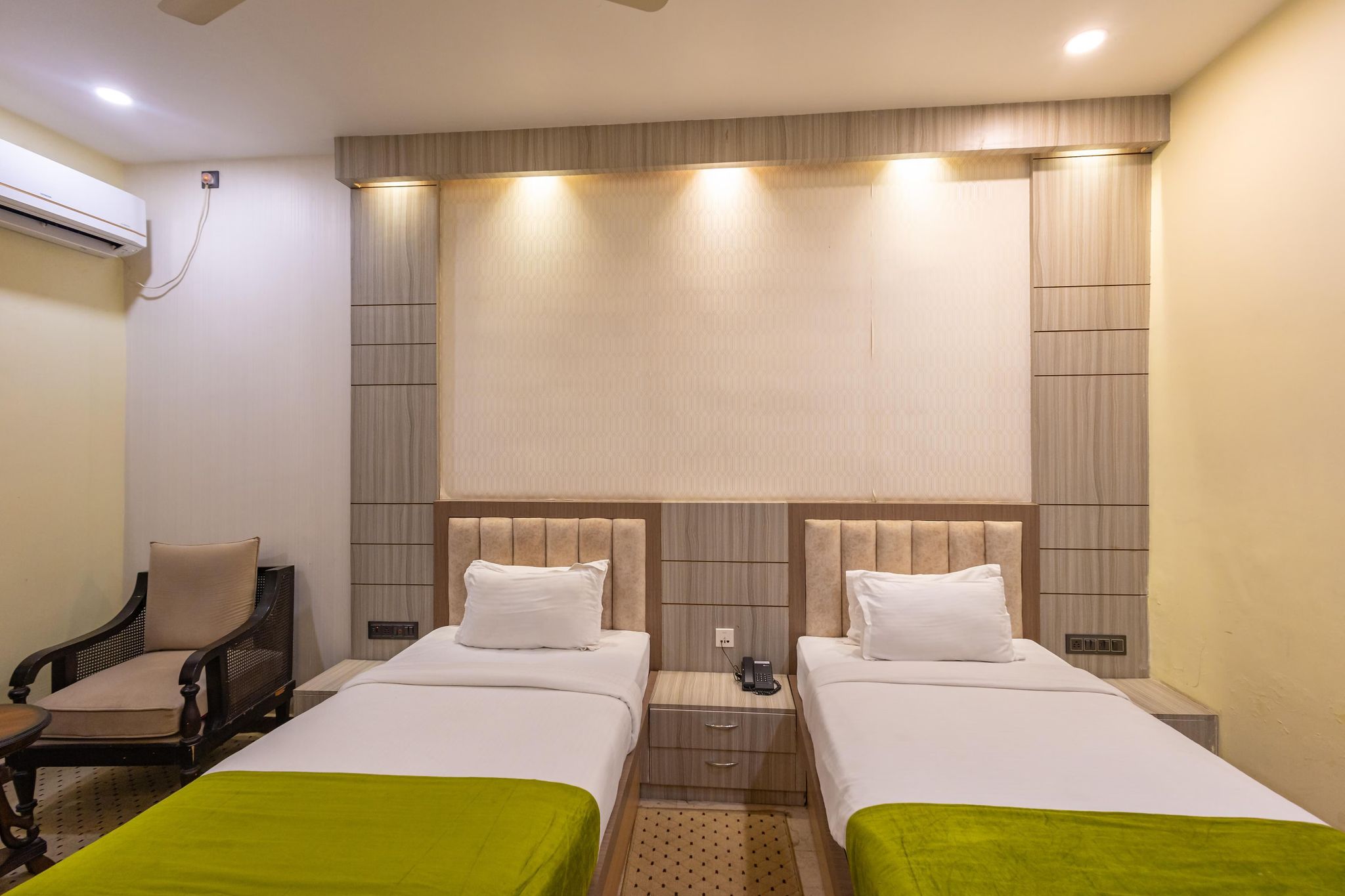 Buddha Heritage Resort Twin Deluxe 3