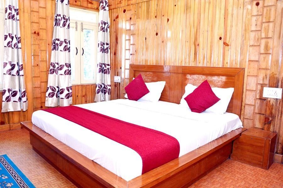 Hotel Mount View Dhanaulti Dreams Super Deluxe Side View Room 