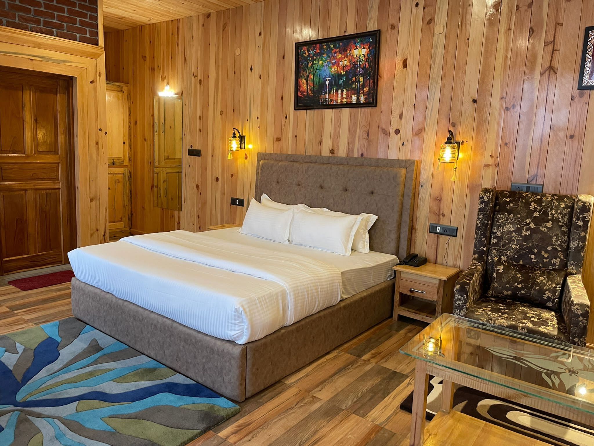 Trishul Luxury Cottage