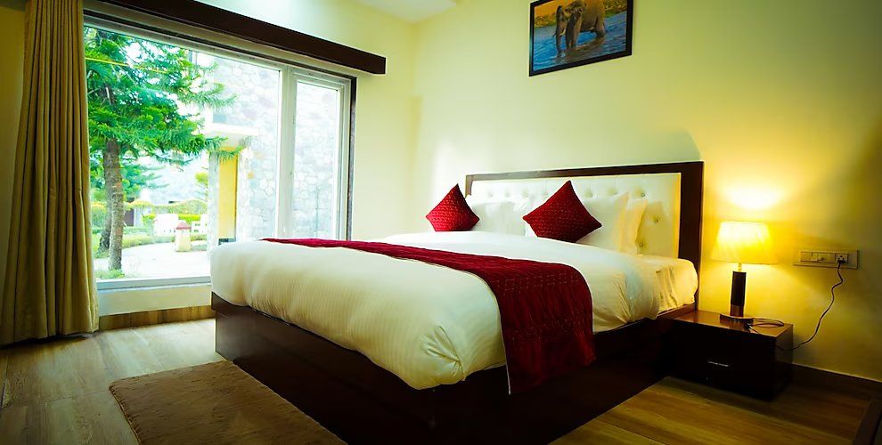 Mango Bloom River Resort By Excel Hotels & Resorts The Pine Room 5