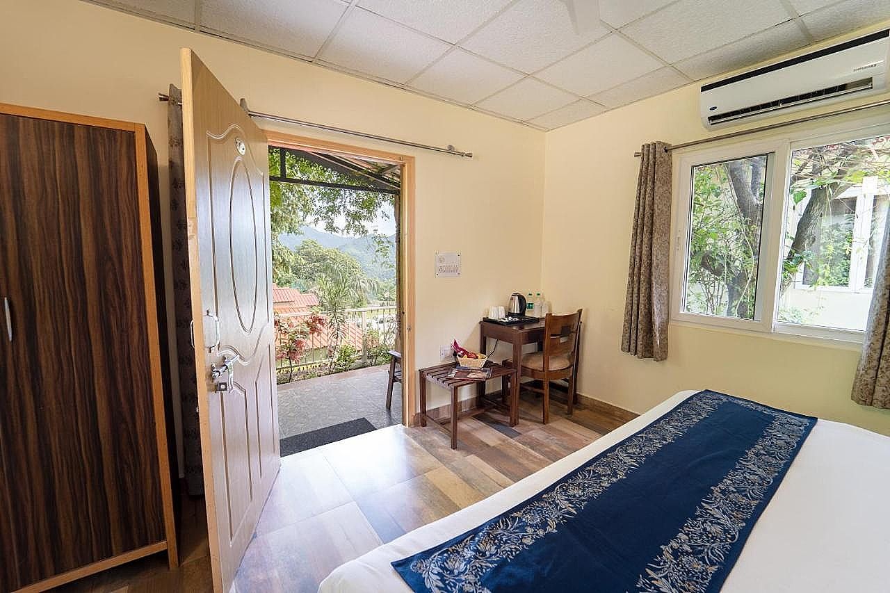 Premium Cottage with Private Lawn