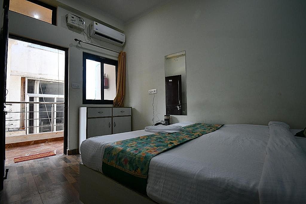 Anantham Rishikesh Budget Double Room
