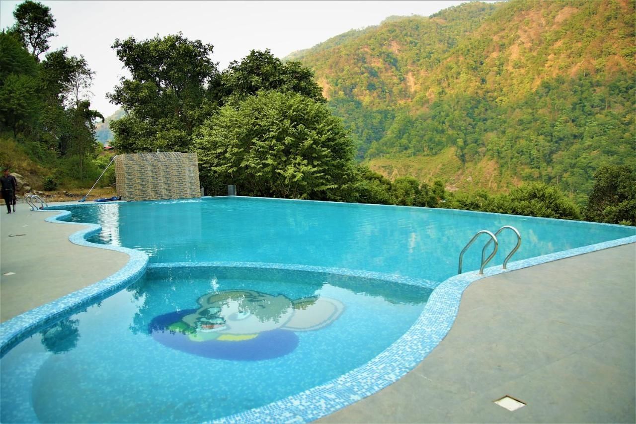 Exercise/Lap Pool
