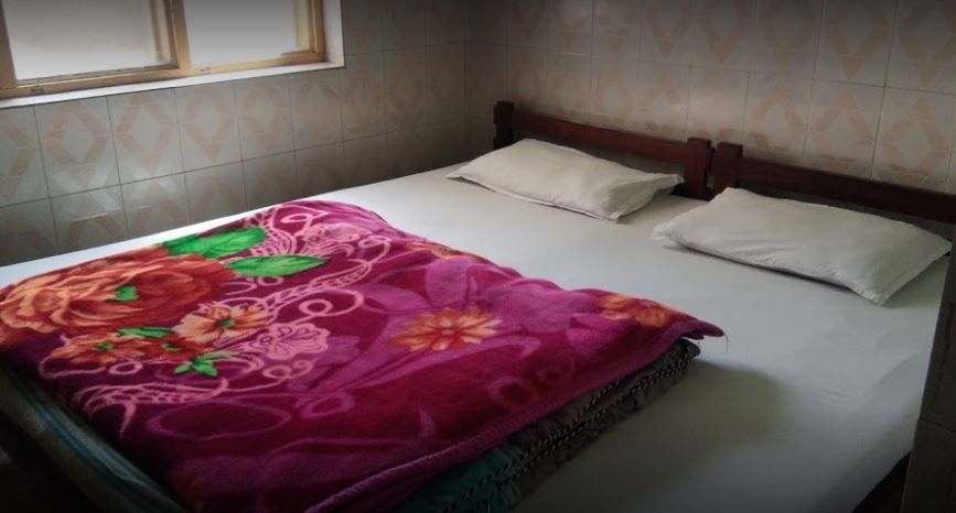 Hotel Shailja & Ad Continental Restaurant D. Bed Deluxe 2