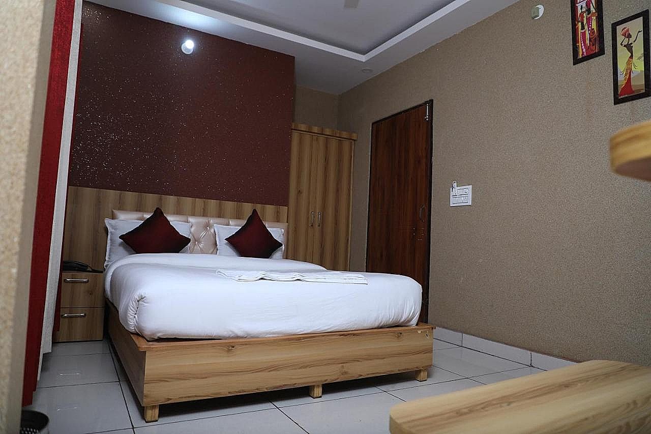 Dream Valley Resort Dehradun Standard Room 