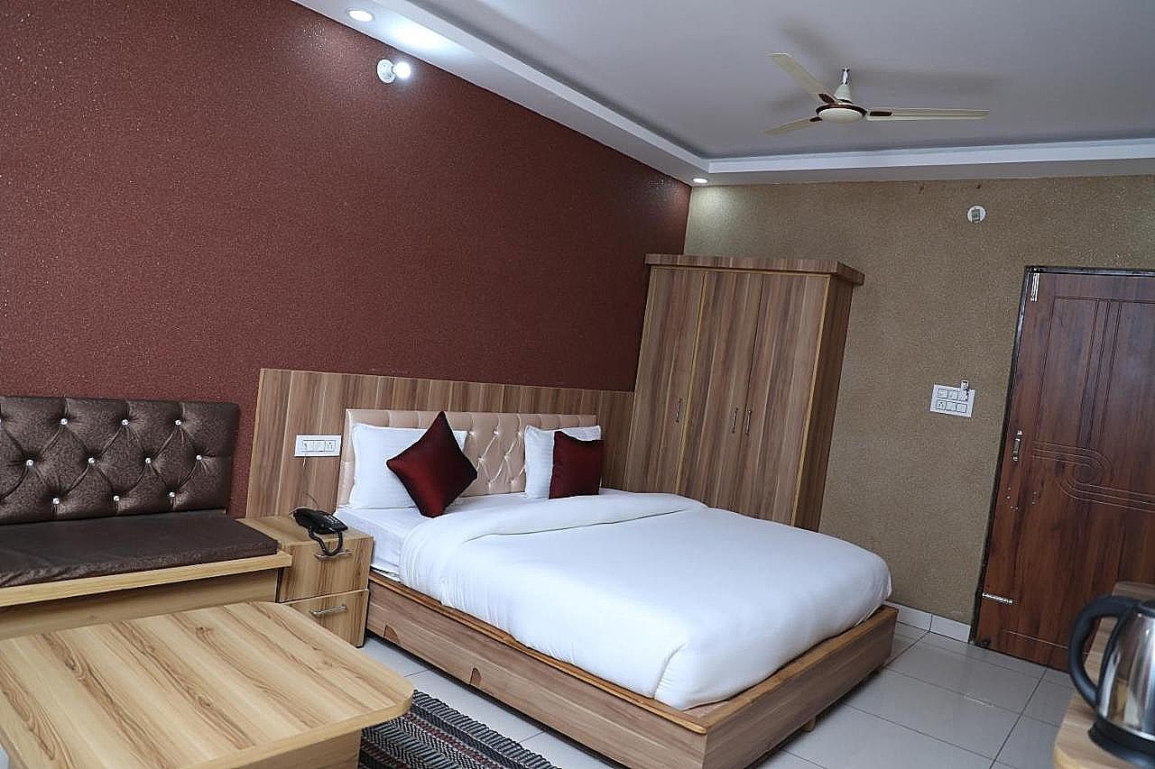 Dream Valley Resort Dehradun Standard Room  3