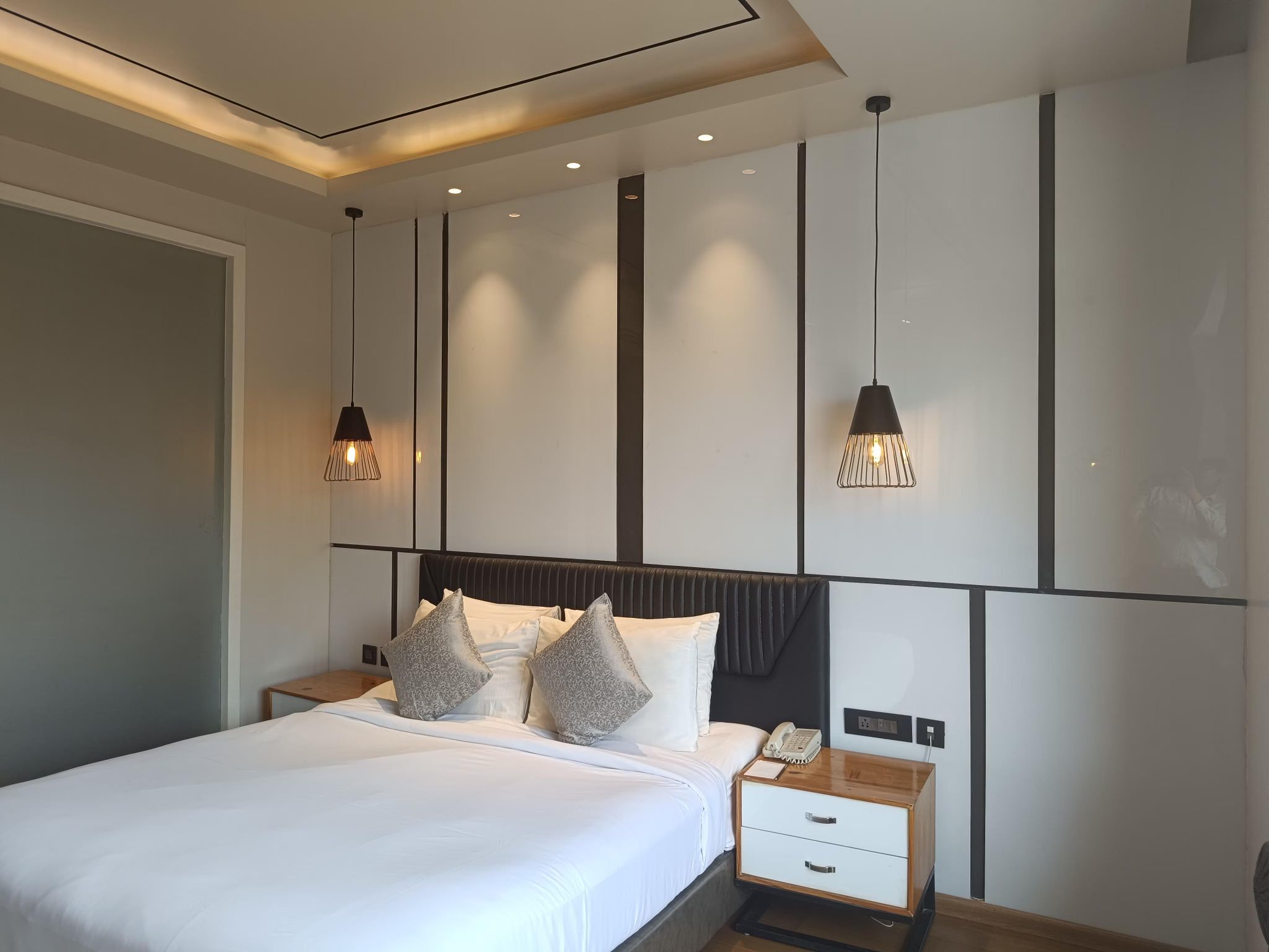 Premium Room with City View.