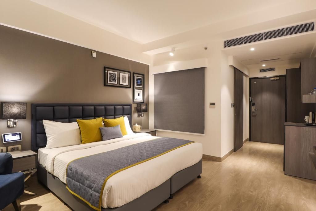 AIR by Ahuja Residences Deluxe Room 38