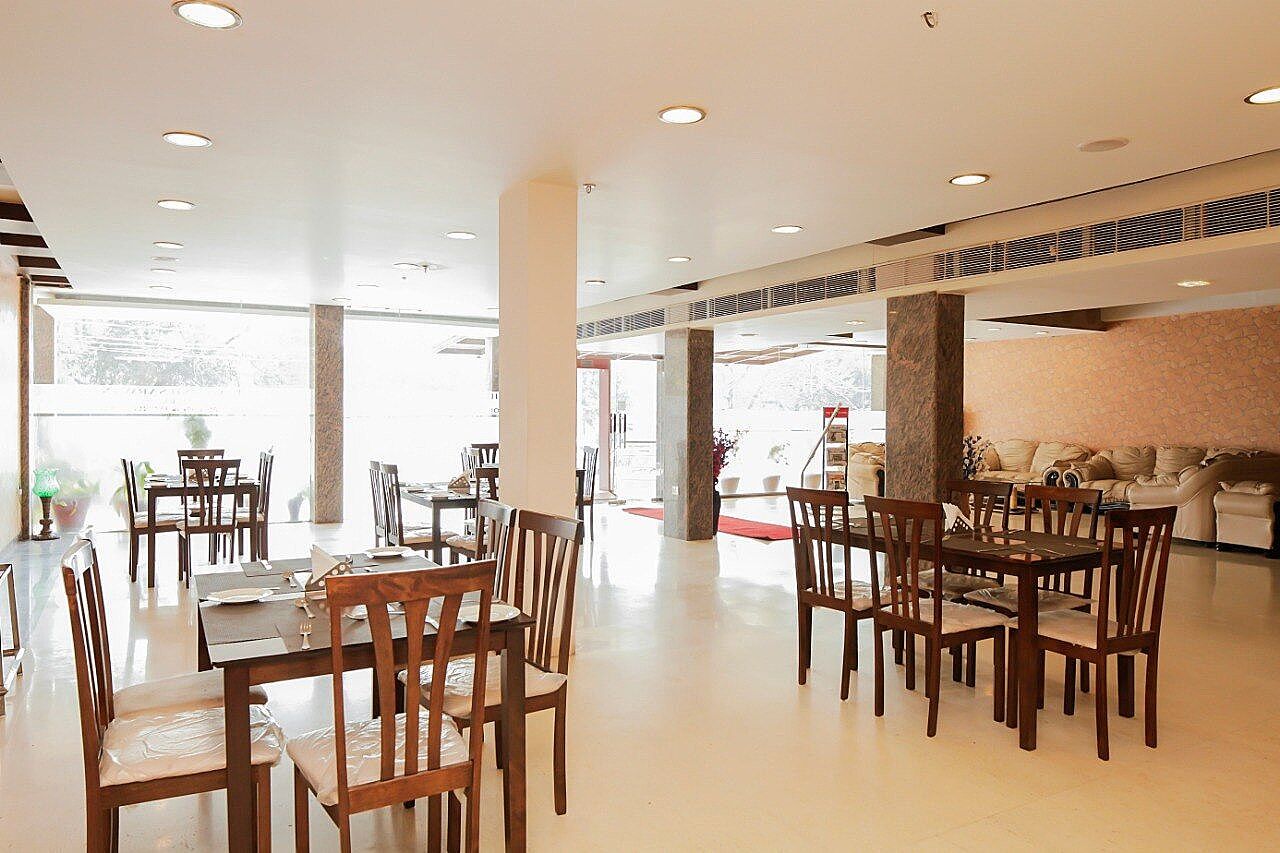 undefined Hotel Billion 5