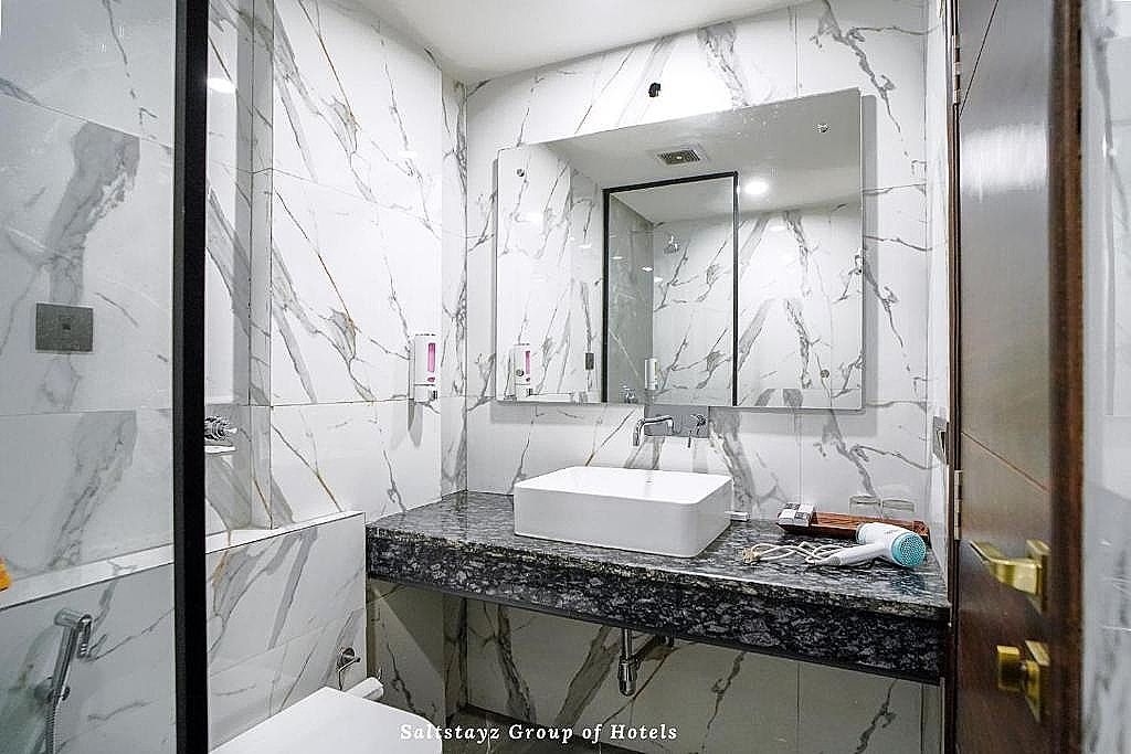 Saltstayz Premier - Cyber Hub Deluxe Room (Sanitized Room) 4