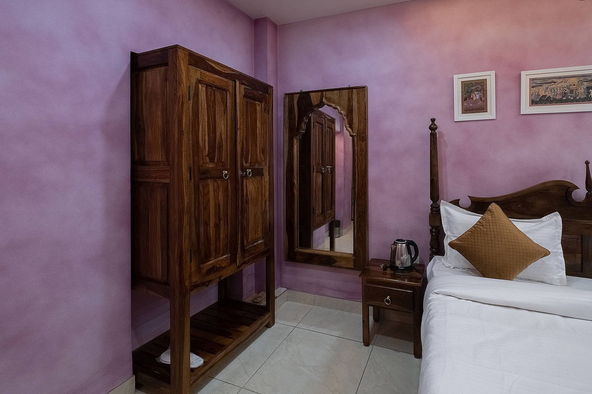 Baari House of Fusion Super Deluxe Room 23