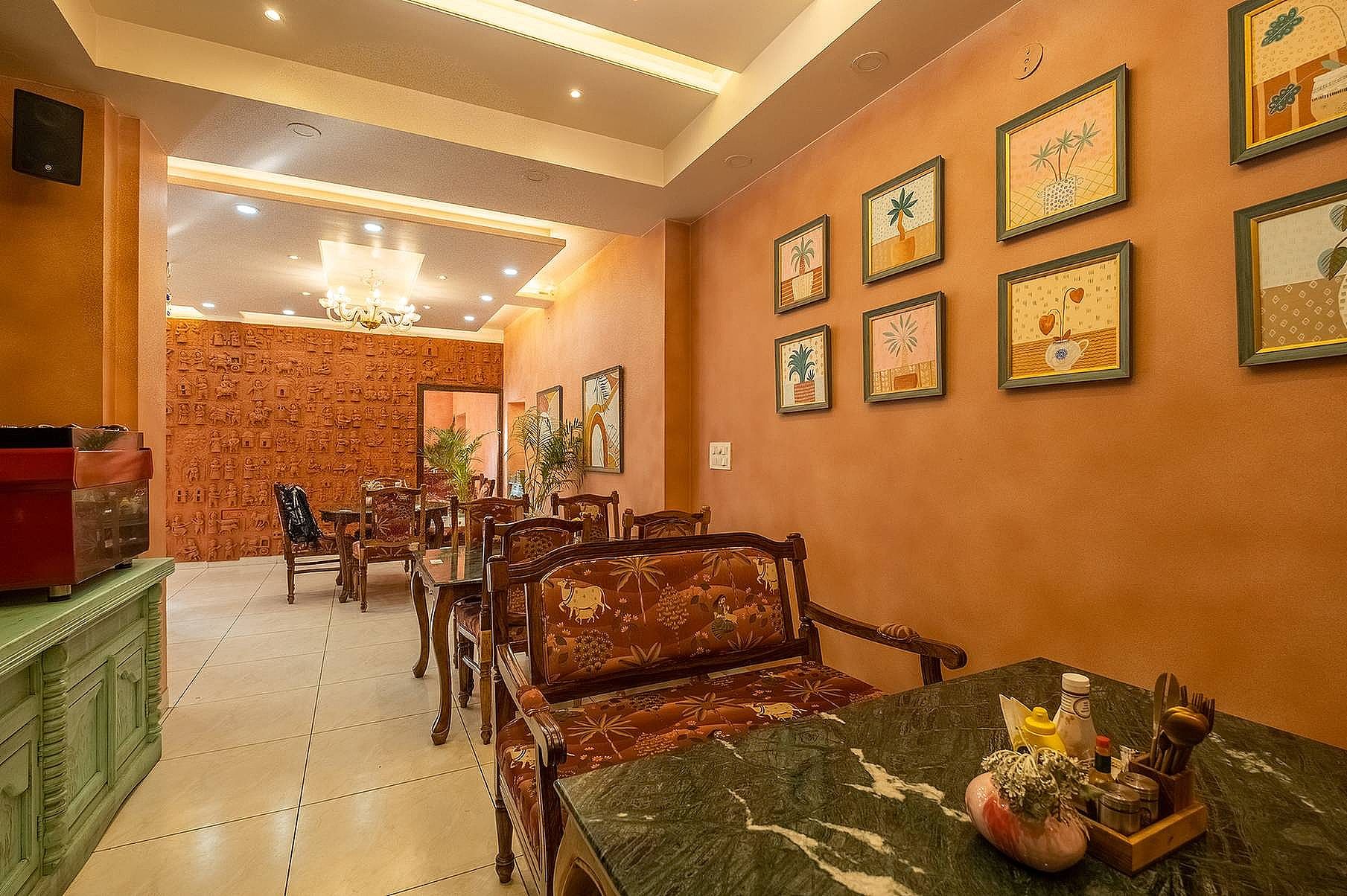 undefined Baari House of Fusion 10