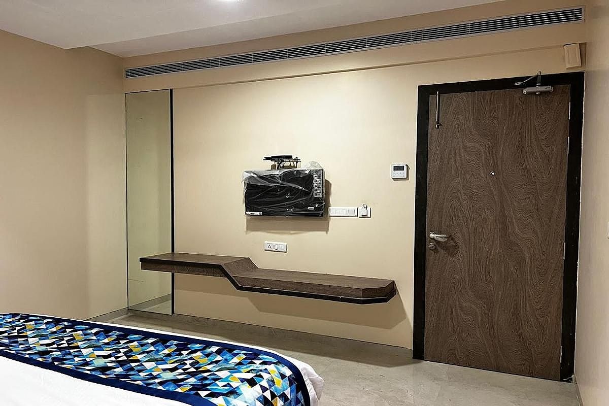 Hotel Pinaka Inn Deluxe Room 12