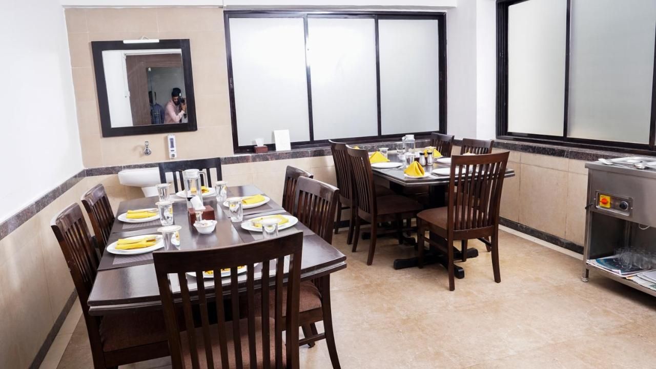 undefined The Altruist Business Hotel NM-2 3