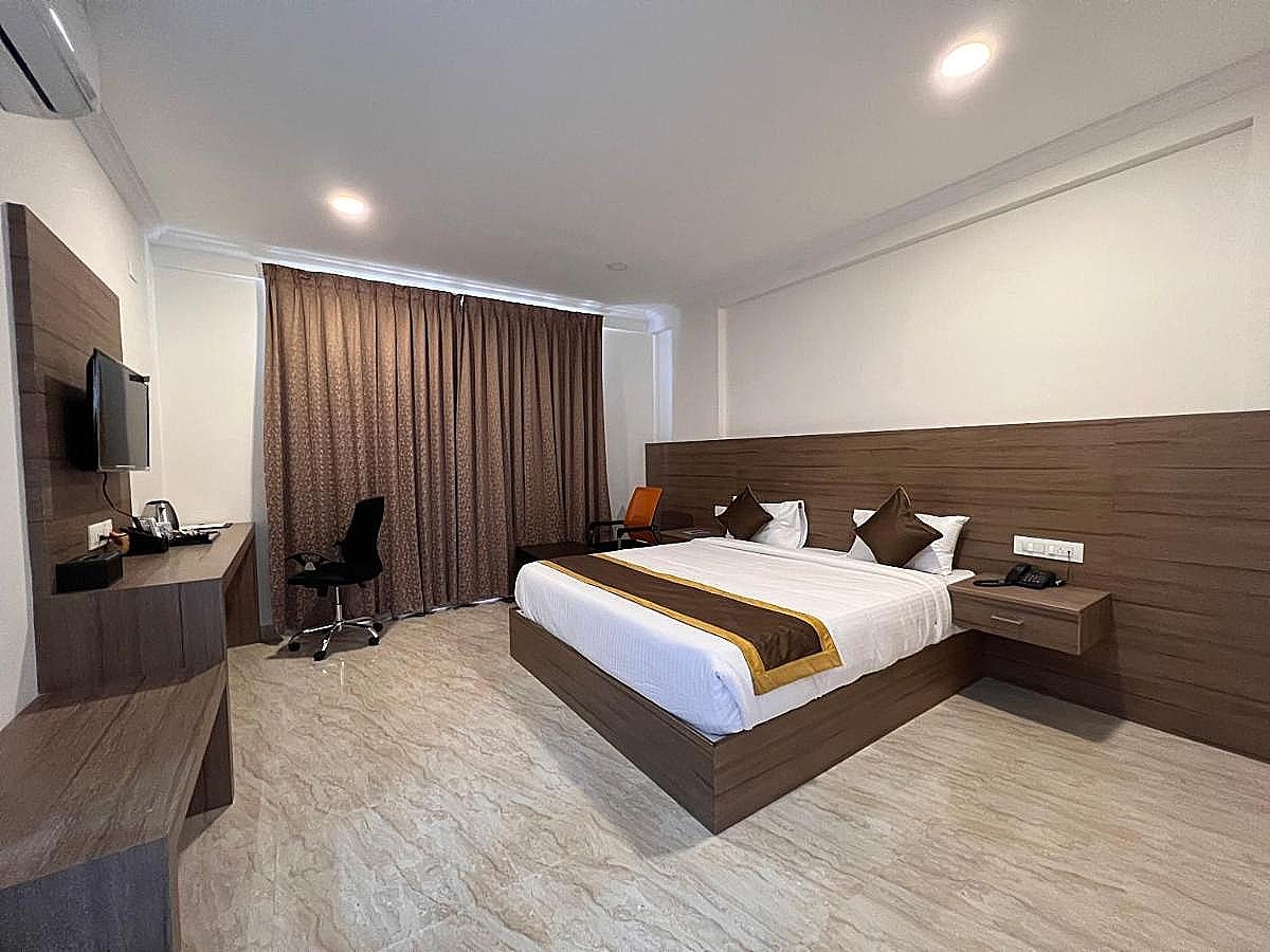Ecko Sterling Inn Near Bangalore International Airport Executive Room 7