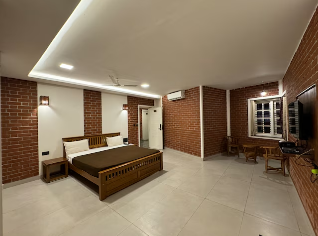 Executive Room