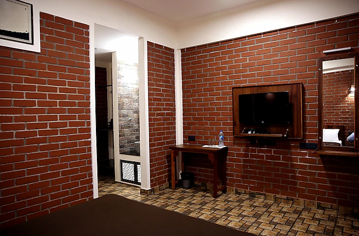 Premium AC Rooms