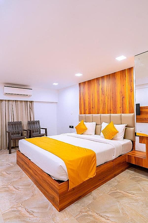 Executive Room Double Bed