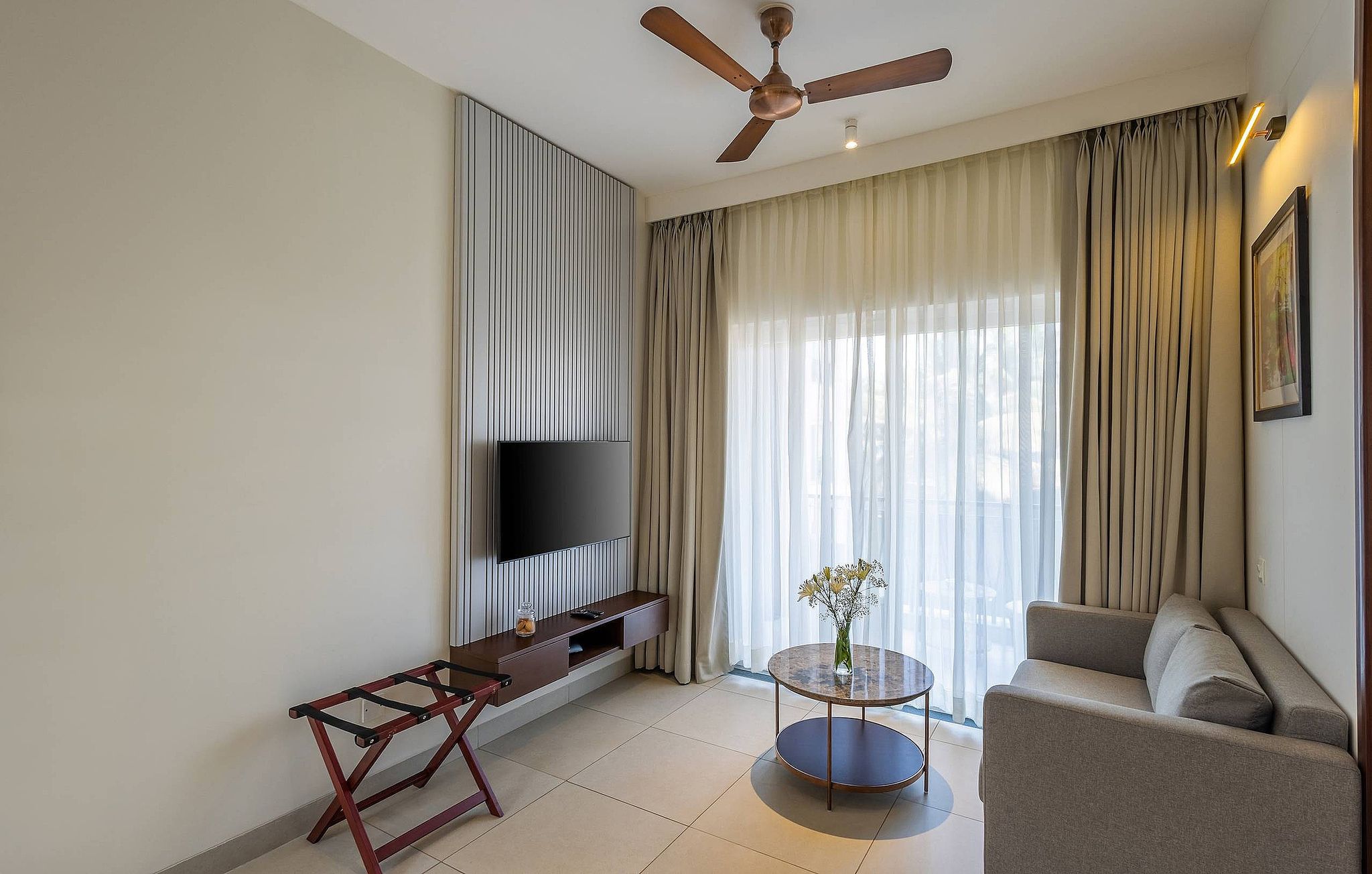 Artistry Suites Executive Suite 9
