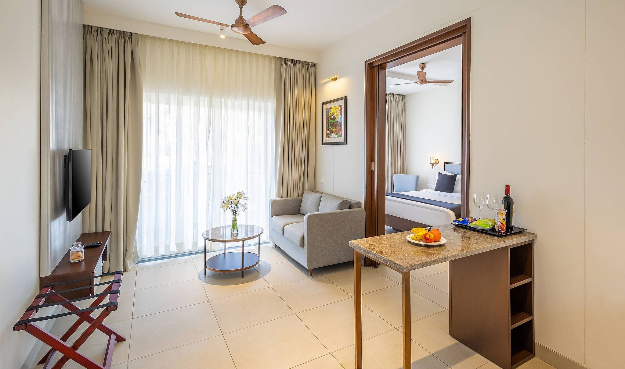 Artistry Suites Executive Suite 10