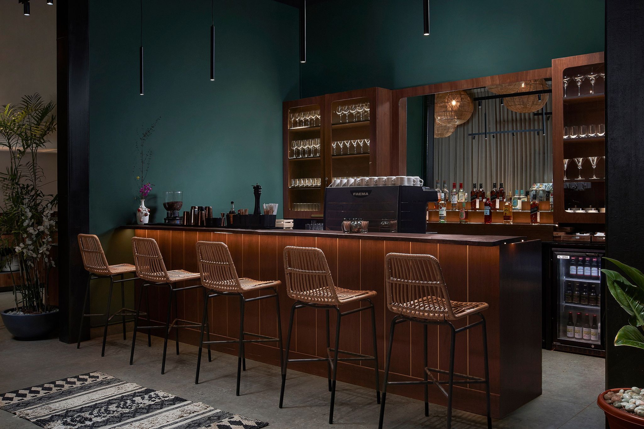 Bar