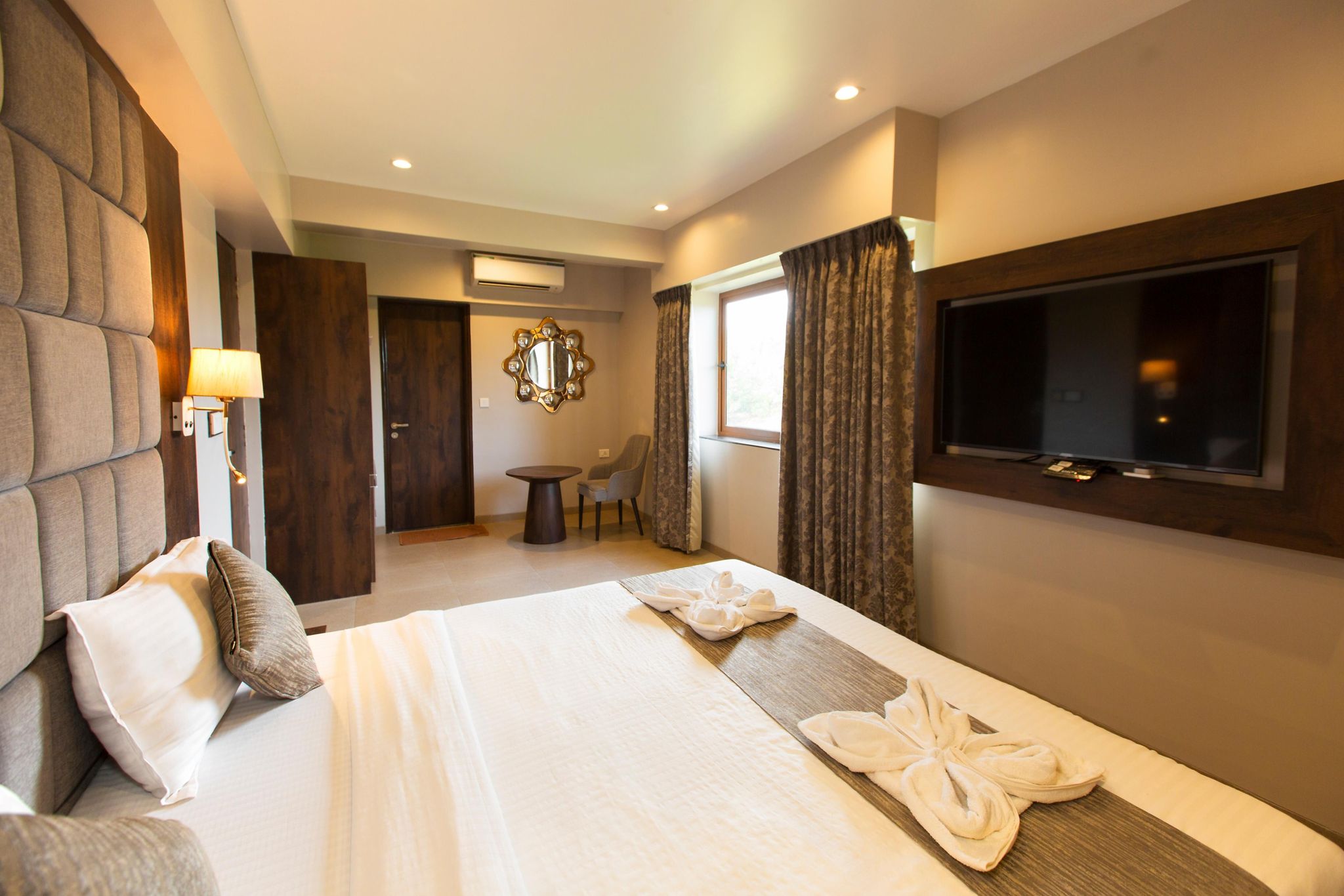 Nova Candolim By Sudhanand Studio Room 3