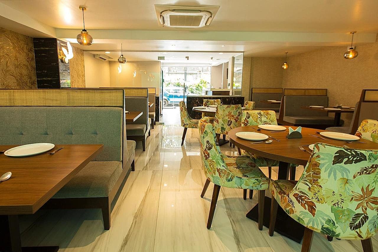 Food & Dining