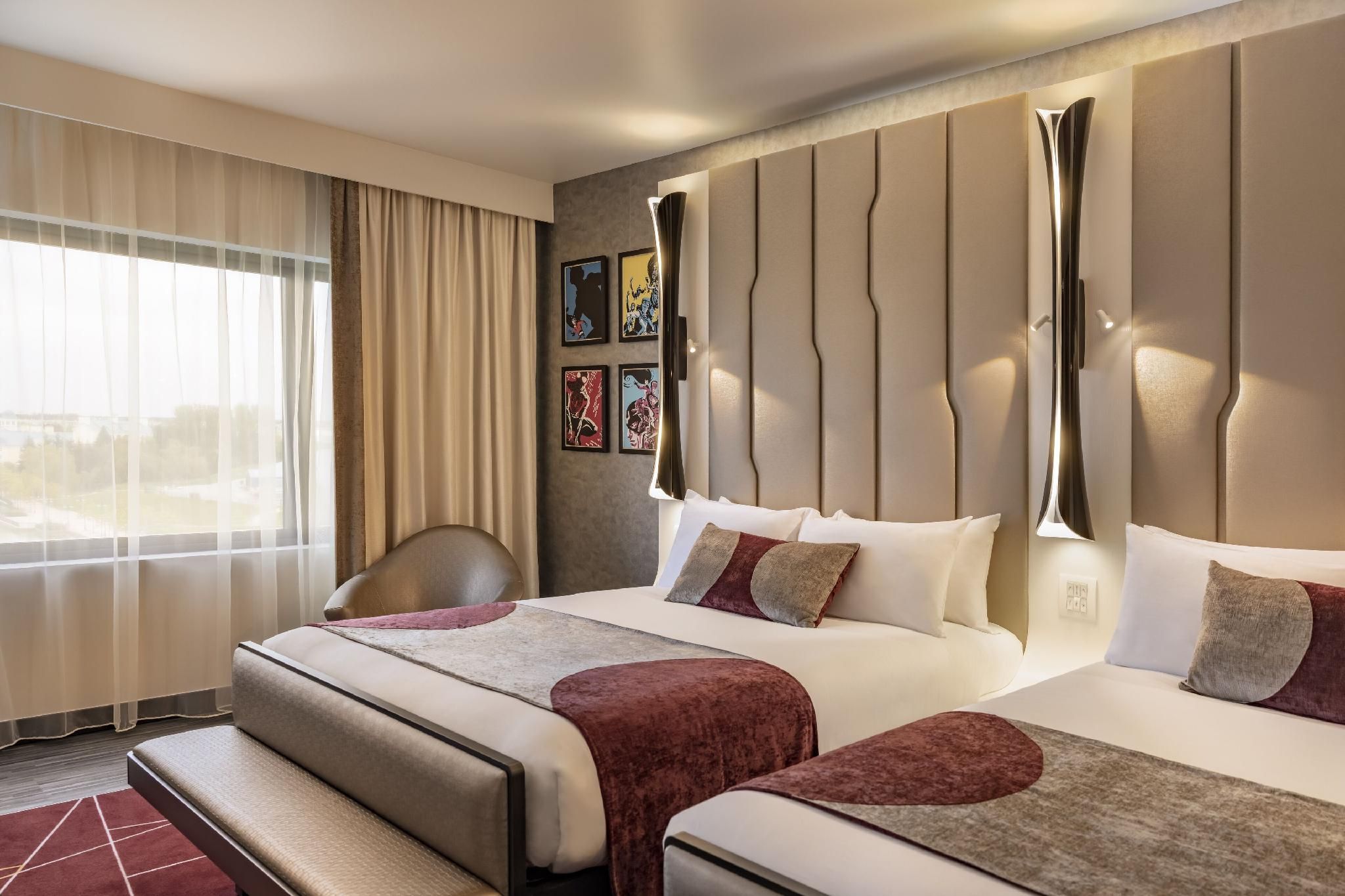 Empire room - lake view