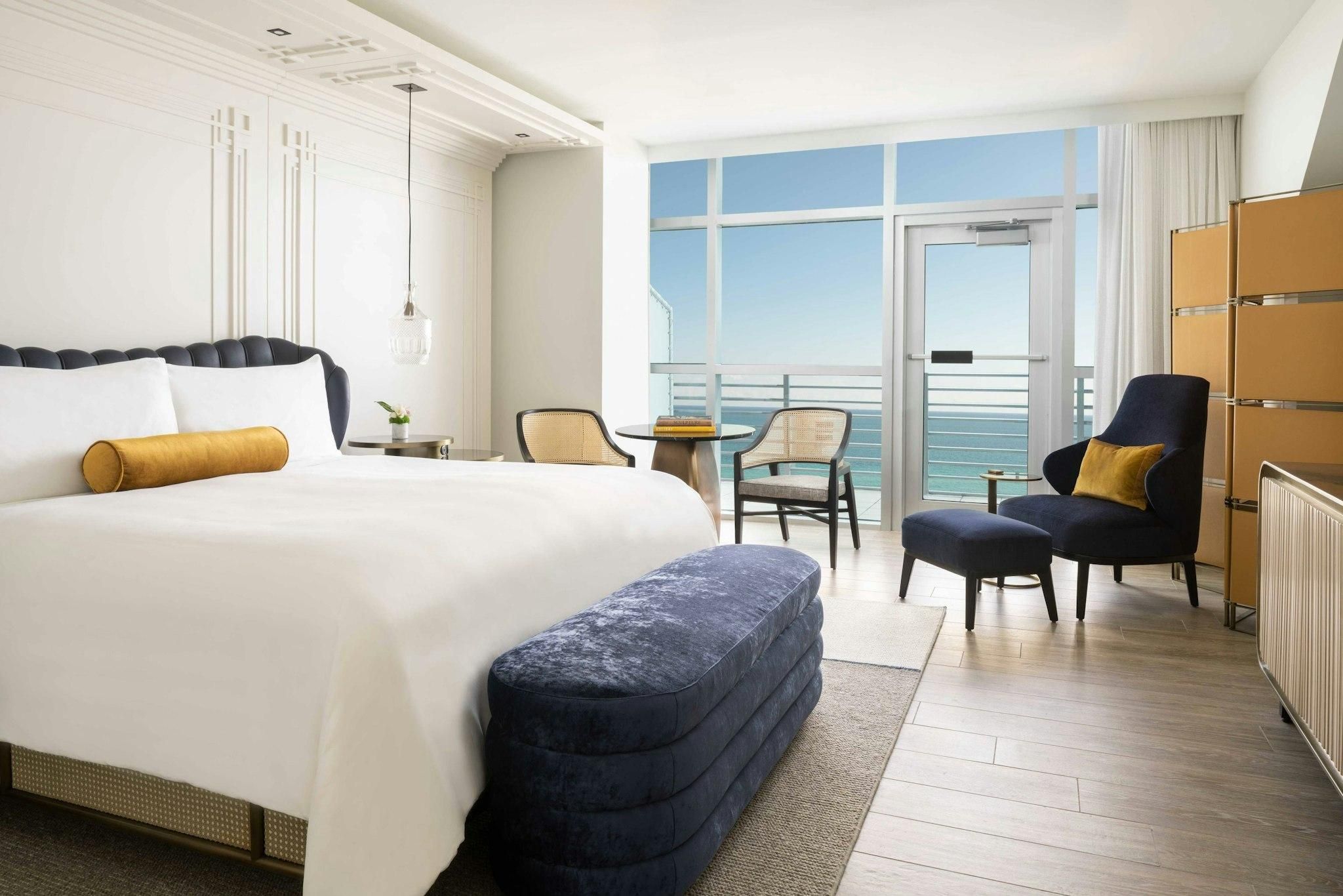 1 Bedroom Suite, 1 King, Ocean view