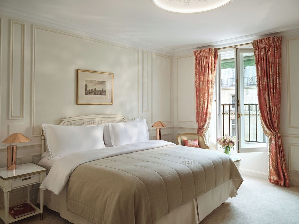 Suite (Pompadour)