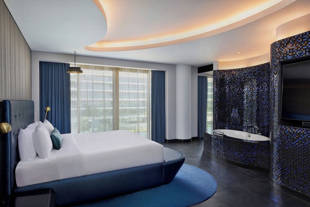 W Dubai - The Palm