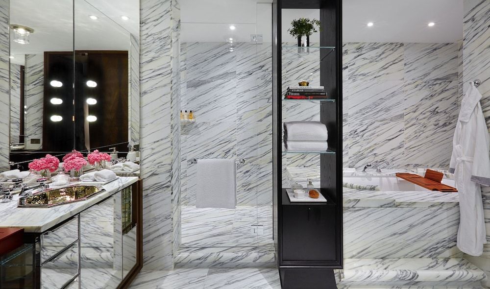 undefined Rosewood Hong Kong 8