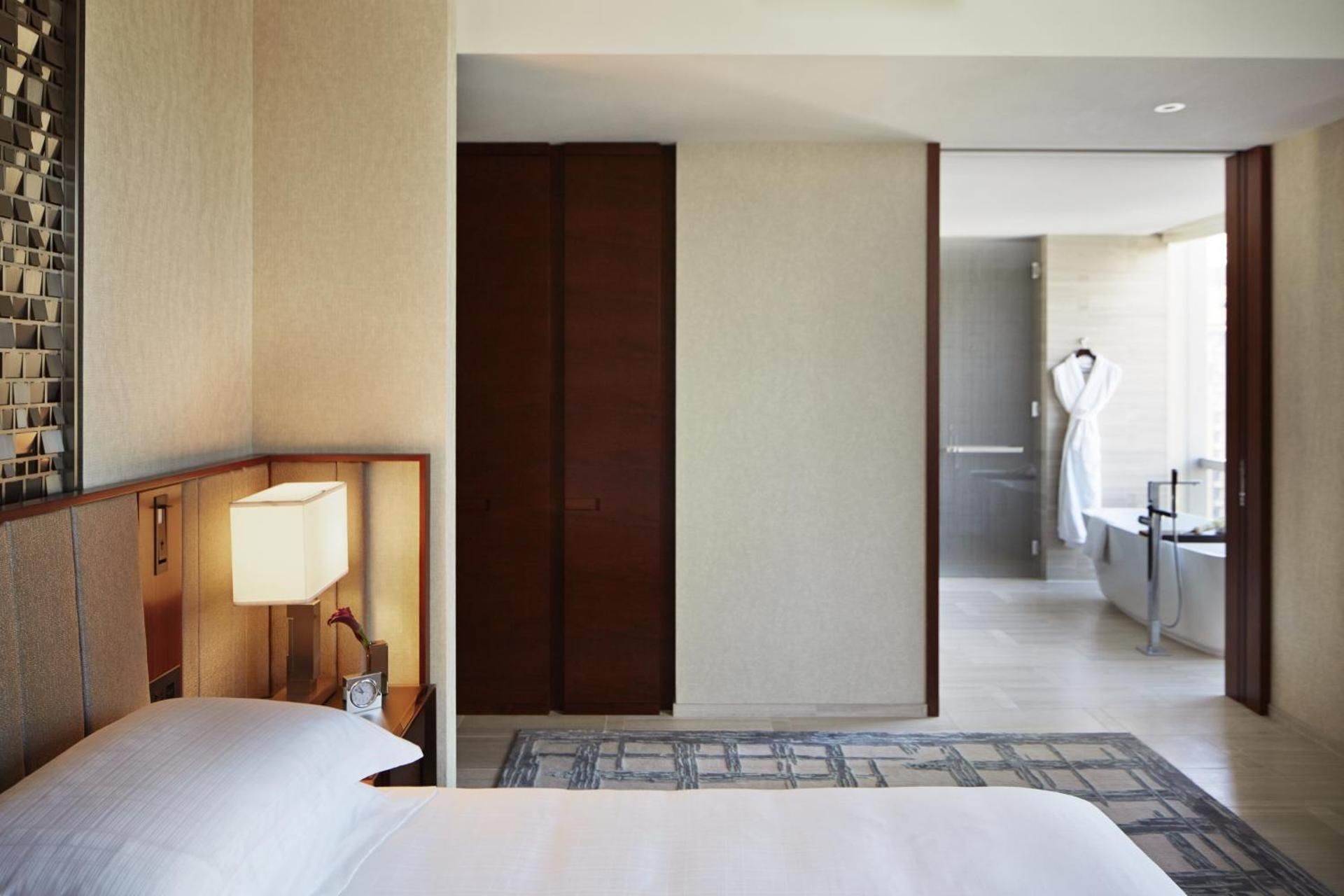 1 Bedroom Terrace Suite
