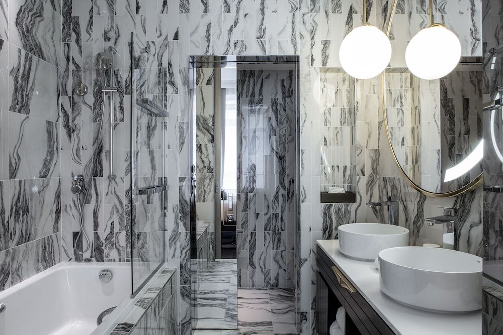 La Clef Champs-Élysées Paris by The Crest Collection Executive Studio 8