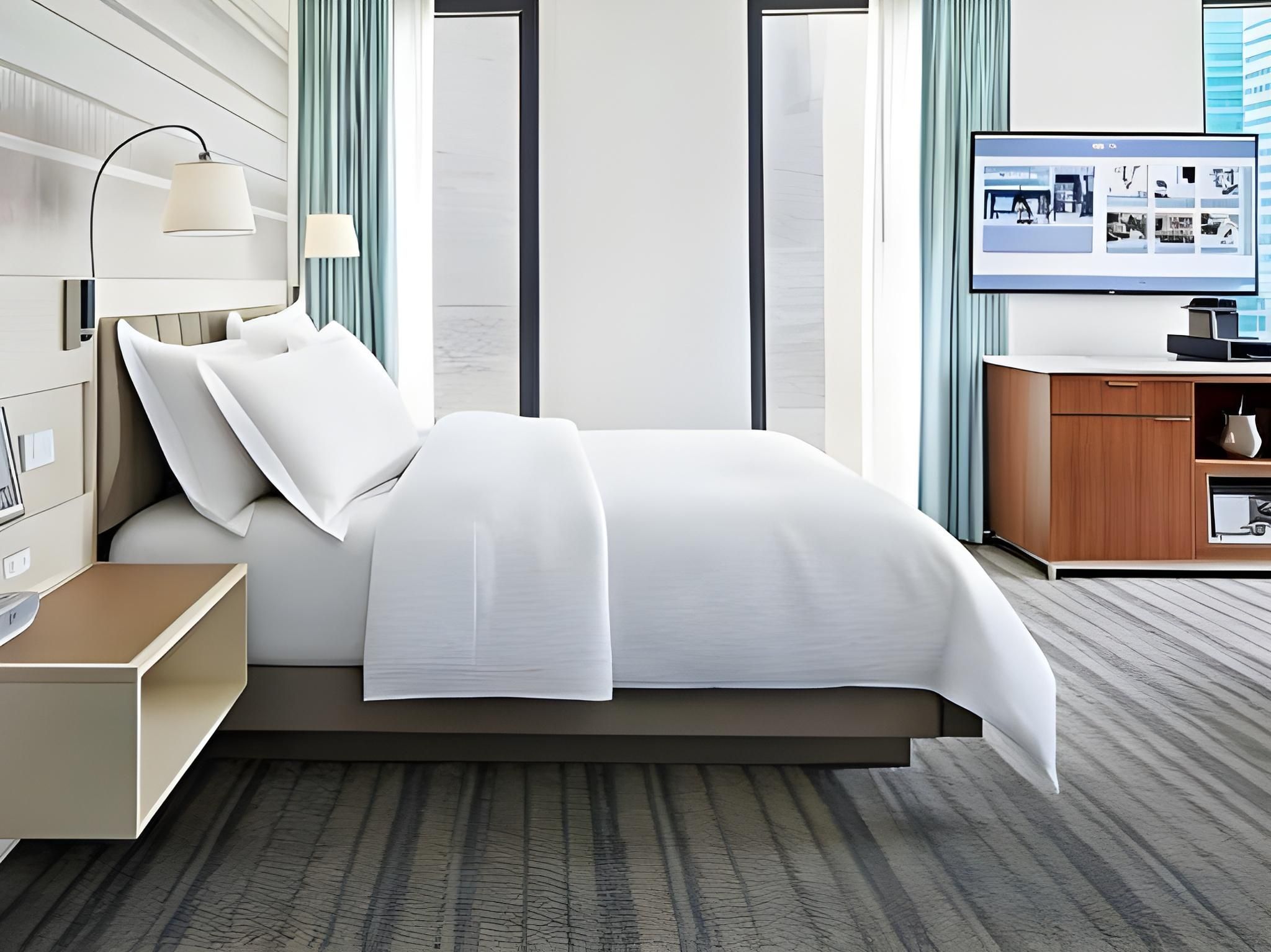 Studio View Room