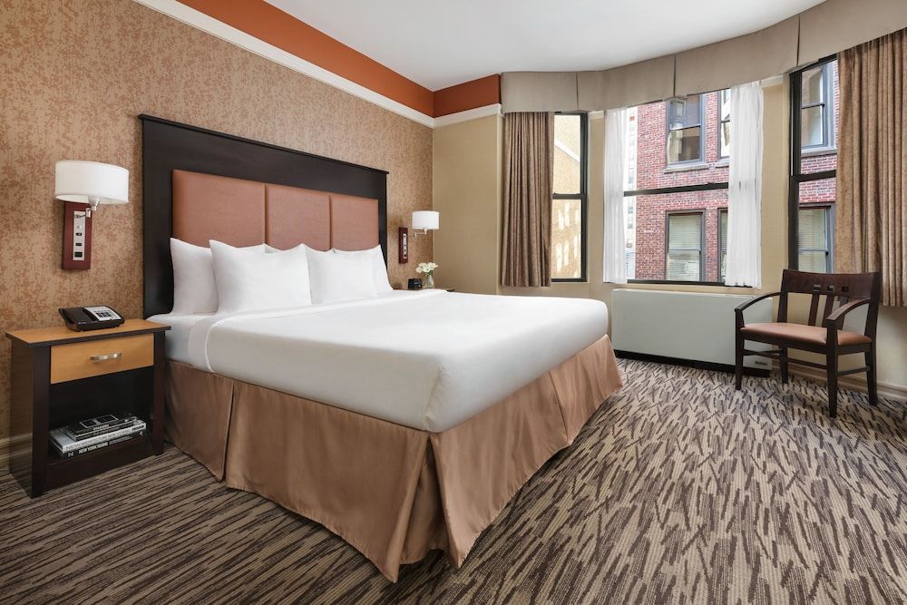 The Hotel @ Fifth Avenue Superior Room, 1 Queen Bed 2