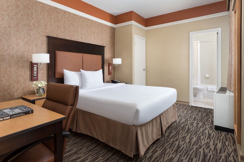 Superior Room, 1 Queen Bed, Terrace (Empire State)