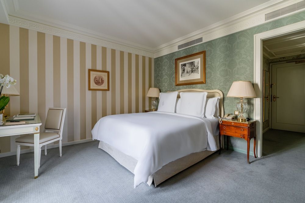Four Seasons Hotel des Bergues Geneva Standard Room, 1 King Bed