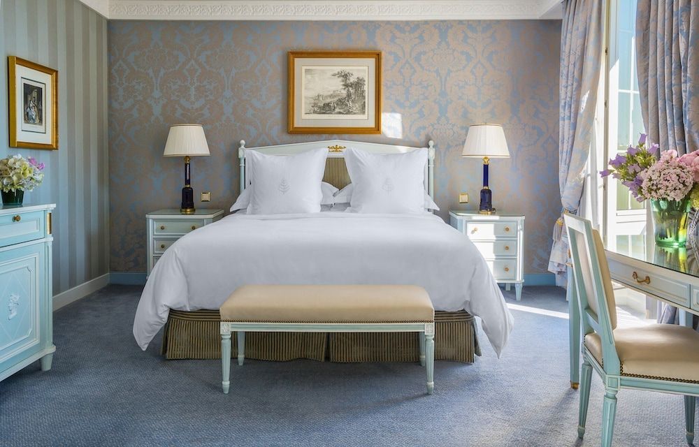 Four Seasons Hotel des Bergues Geneva Standard Room, 1 King Bed 3