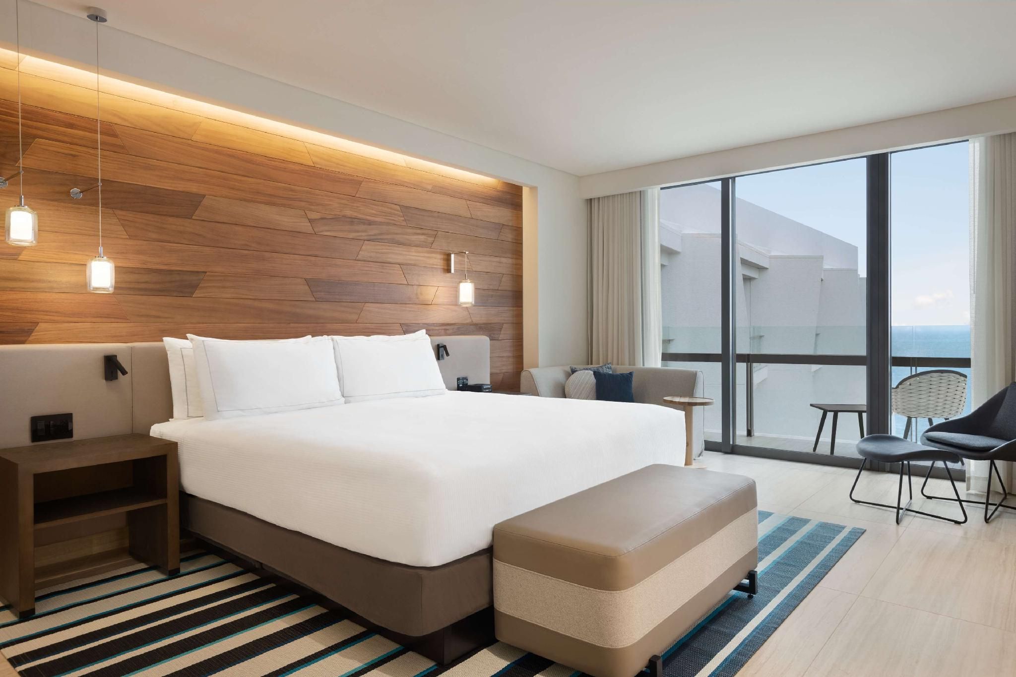 Ocean View 1 Bedroom Grand Suite King Bed