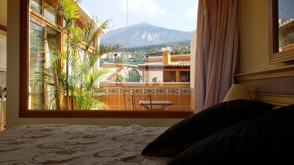 Apartamentos Estrella del Norte Honeymoon Suite, 1 King Bed, Hot Tub 8