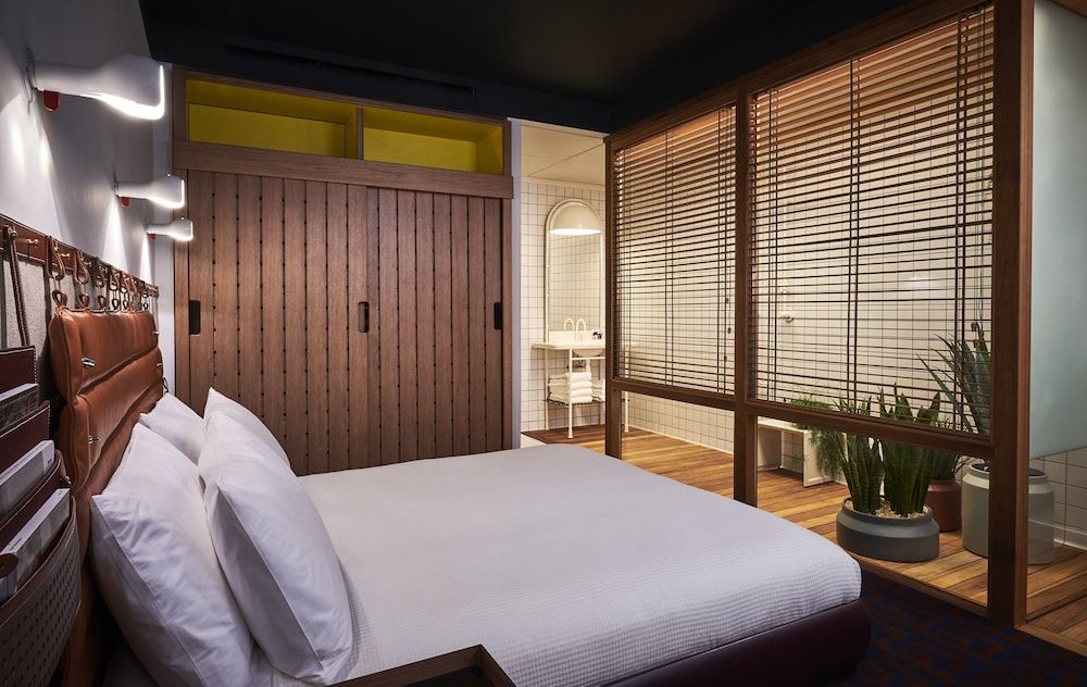 The Standard London Standard Room, 1 King Bed (Interior) 4