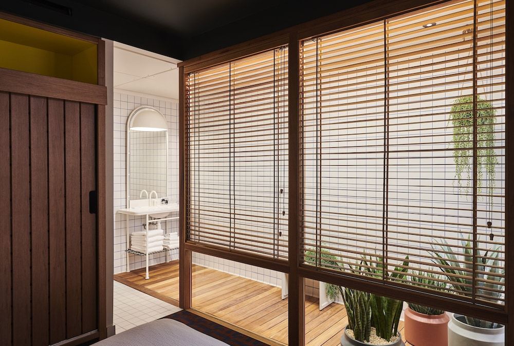 The Standard London Standard Room, 1 King Bed (Interior) 5